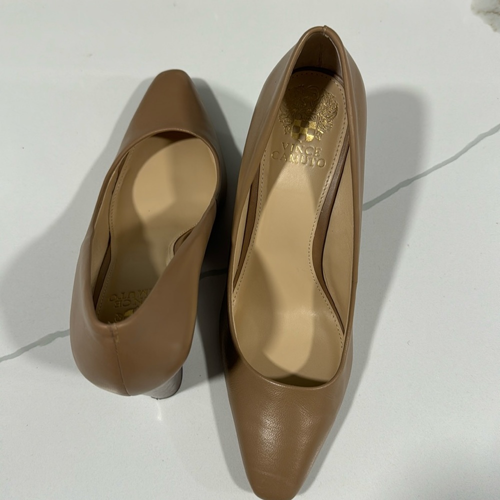 Vince Camuto women shoes